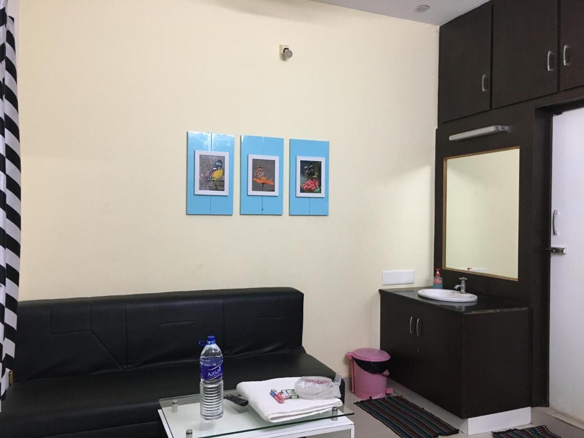 Srirangam Suit Rooms Tiruchirappalli Dış mekan fotoğraf