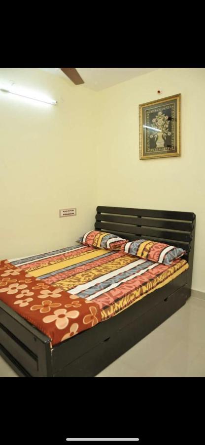 Srirangam Suit Rooms Tiruchirappalli Dış mekan fotoğraf