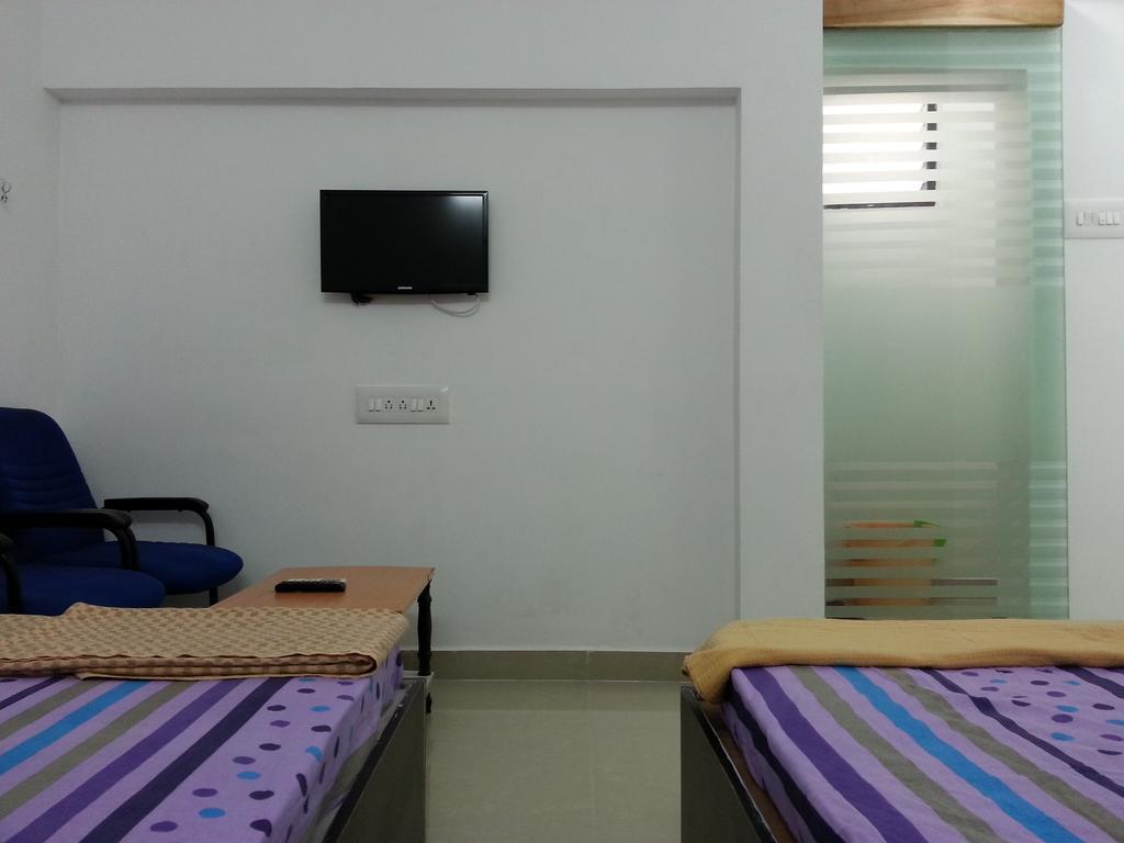 Srirangam Suit Rooms Tiruchirappalli Oda fotoğraf
