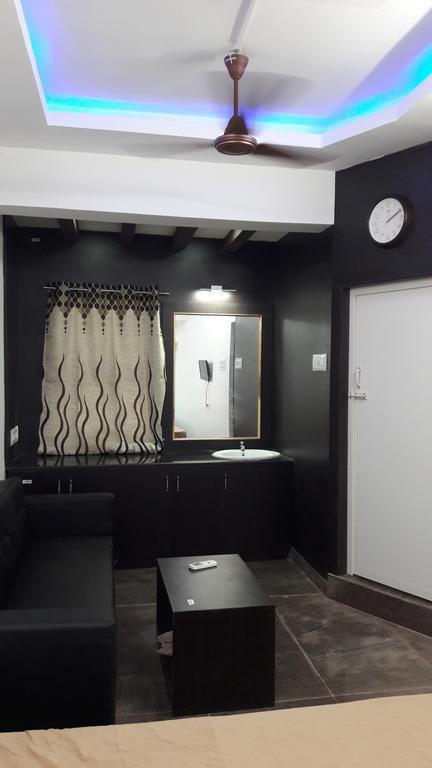 Srirangam Suit Rooms Tiruchirappalli Dış mekan fotoğraf
