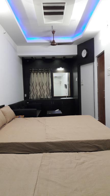 Srirangam Suit Rooms Tiruchirappalli Dış mekan fotoğraf