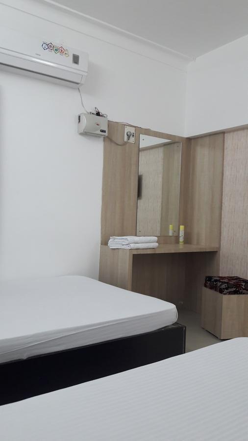 Srirangam Suit Rooms Tiruchirappalli Dış mekan fotoğraf